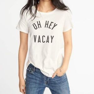 Women’s Old Navy graphic tee
